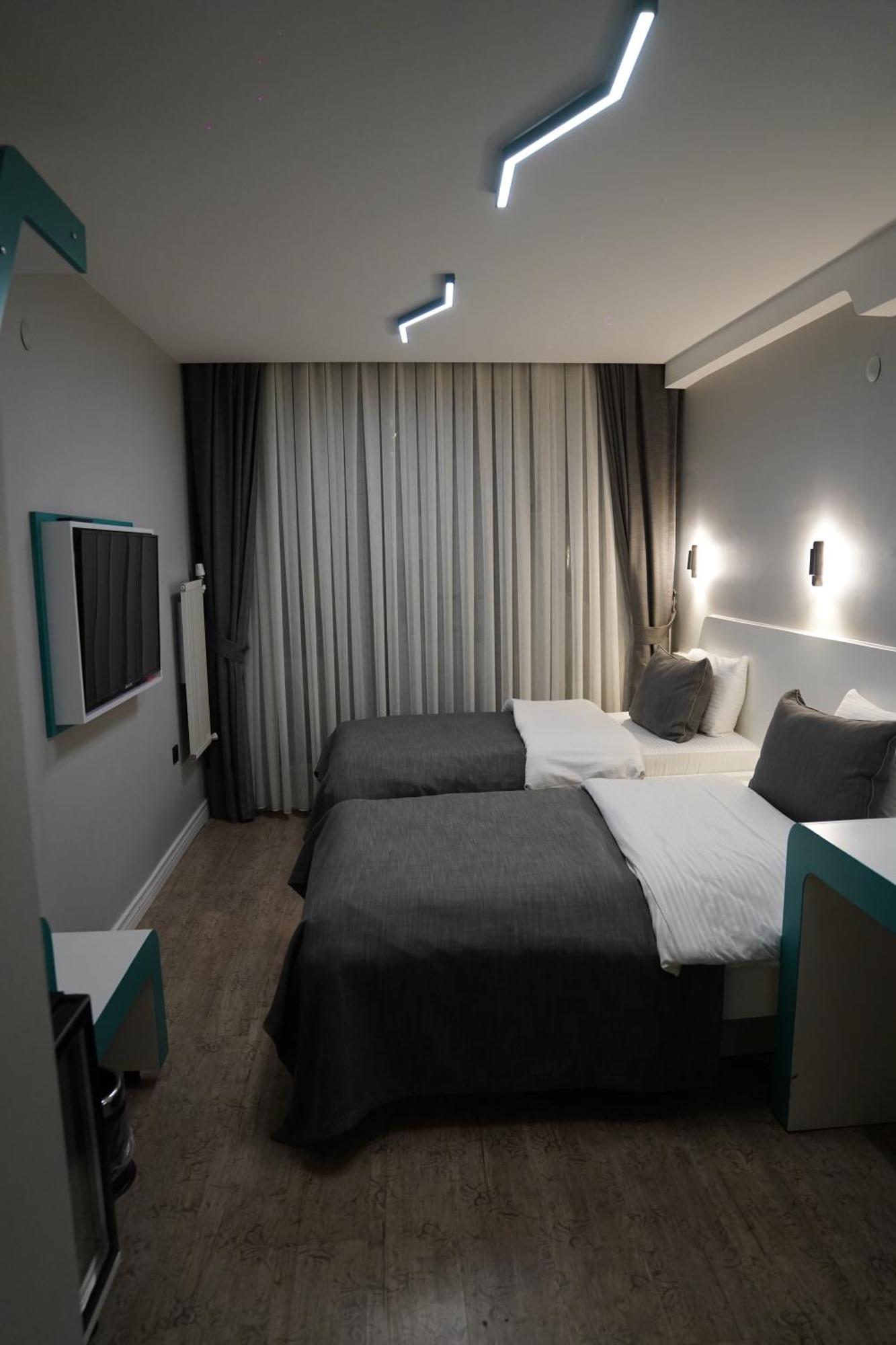 Midis Otel Одрин Екстериор снимка