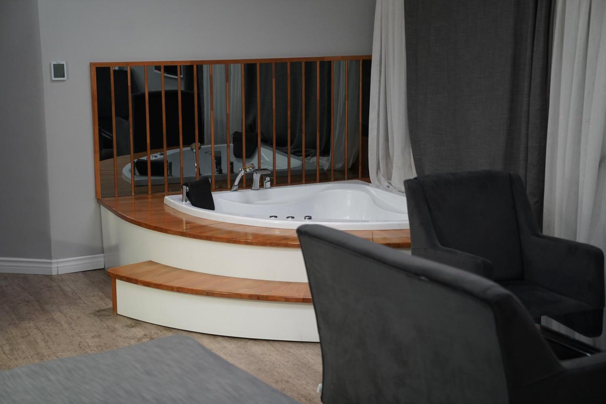 Midis Otel Одрин Екстериор снимка