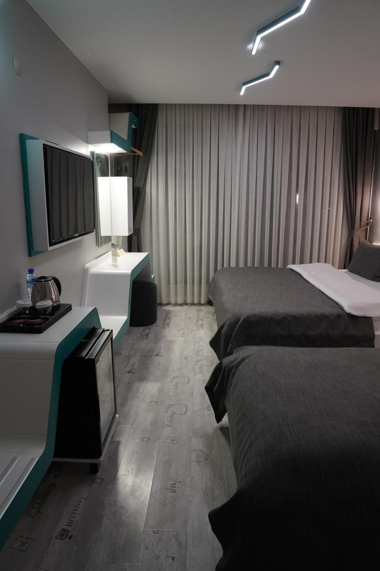 Midis Otel Одрин Екстериор снимка